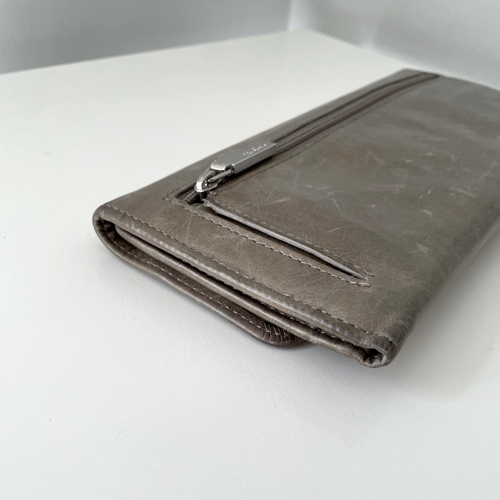 Hobo International Large Wallet | Vintage - Picture 5 of 12